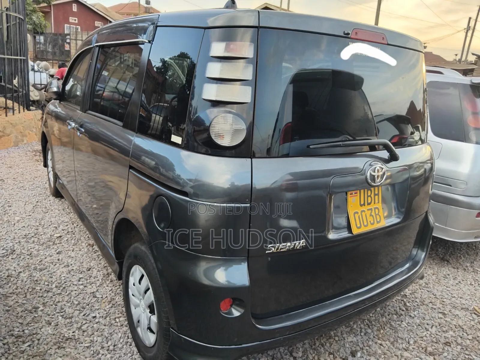 Toyota Sienta 2008 Matt Black