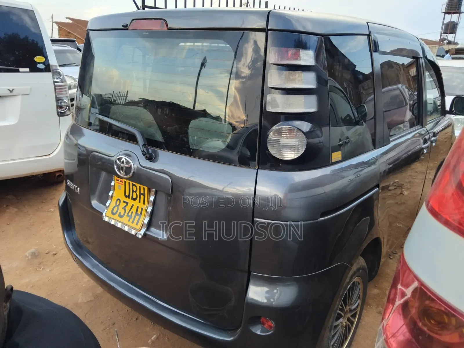 Toyota Sienta 2008 Black