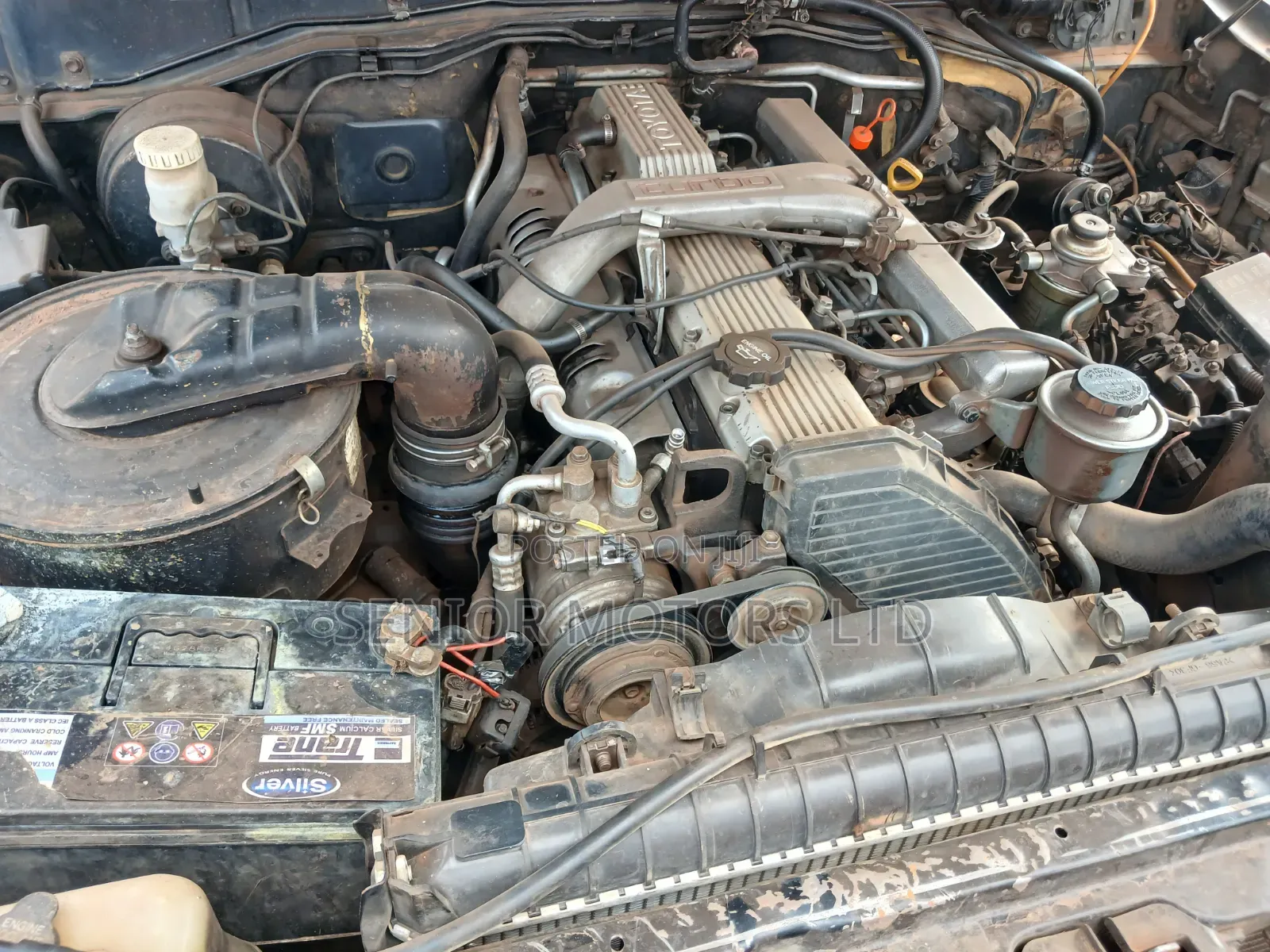 Toyota Land Cruiser 2000 Black