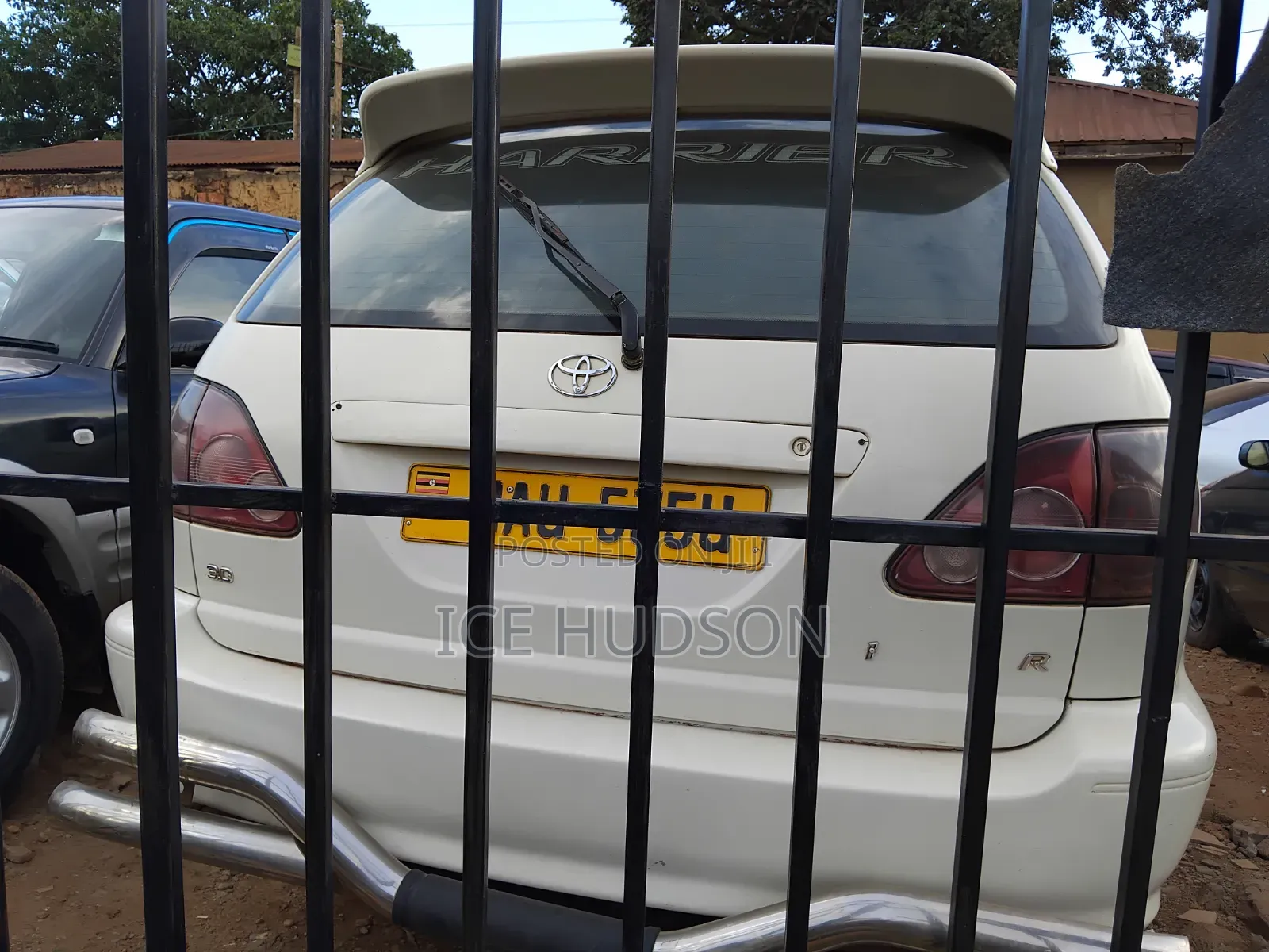 Toyota Harrier 2002 White