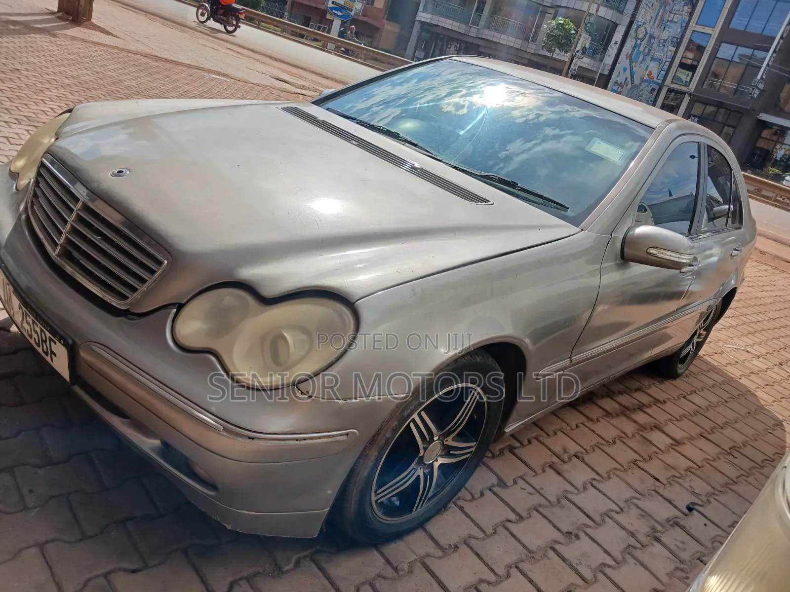 Mercedes-Benz C200 2004 Gray