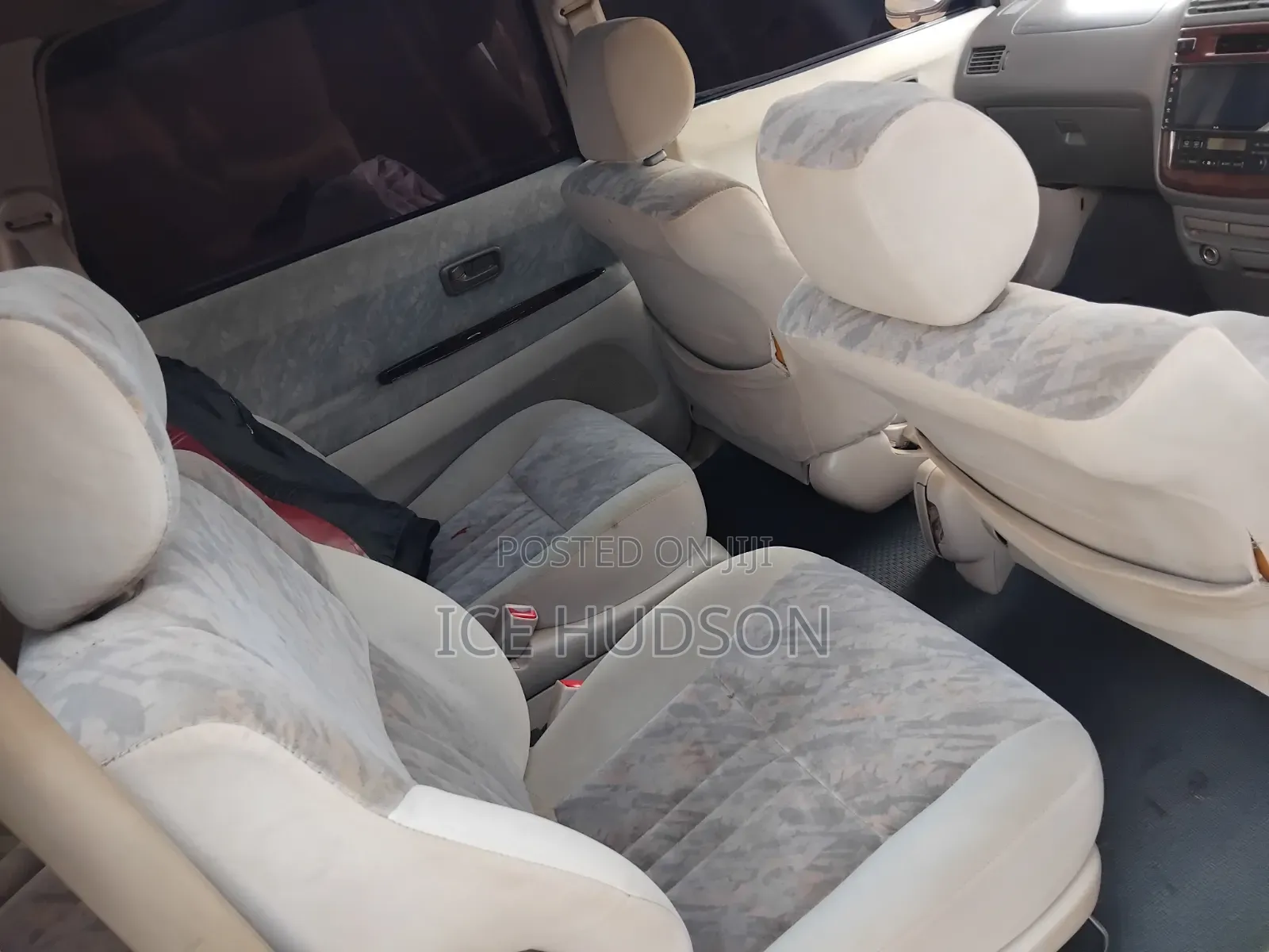 Toyota Gaia 1999 Maroon