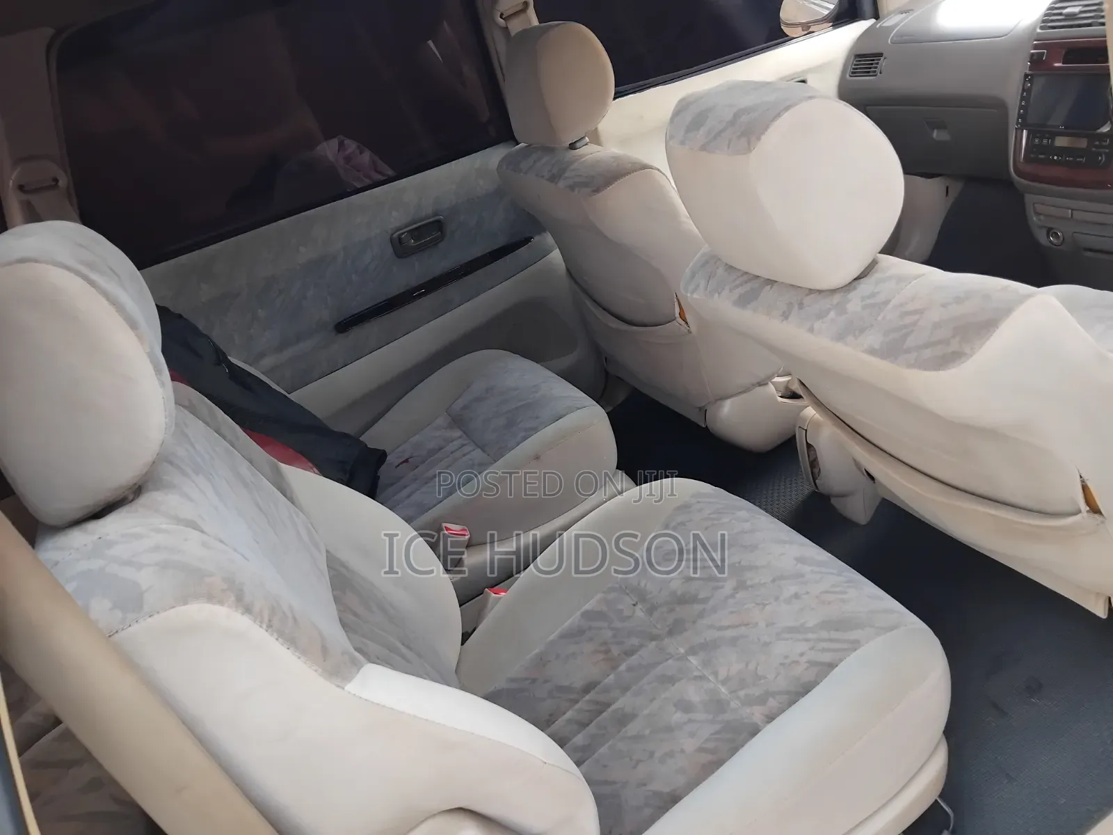 Toyota Gaia 1999 Maroon