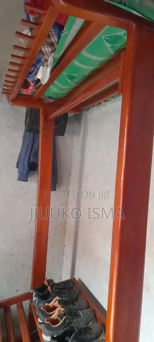 Shoe Rack Used