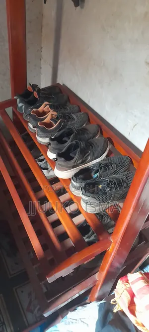 Shoe Rack Used