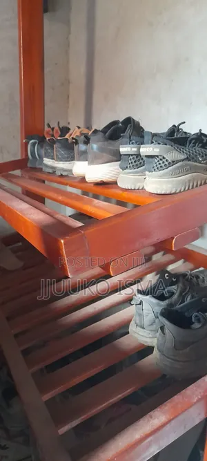 Shoe Rack Used