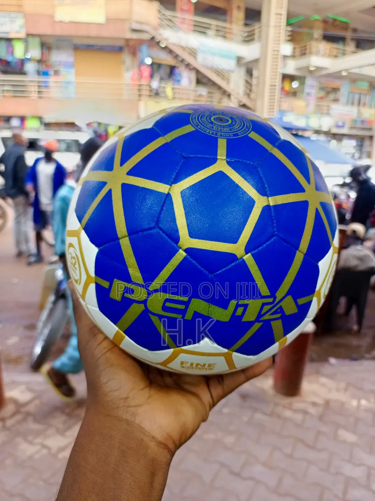32-Panel Waterproof Ball