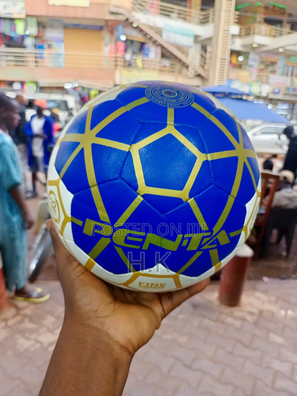32-Panel Waterproof Ball
