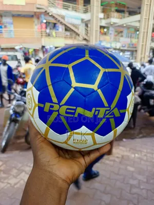 32-Panel Waterproof Ball