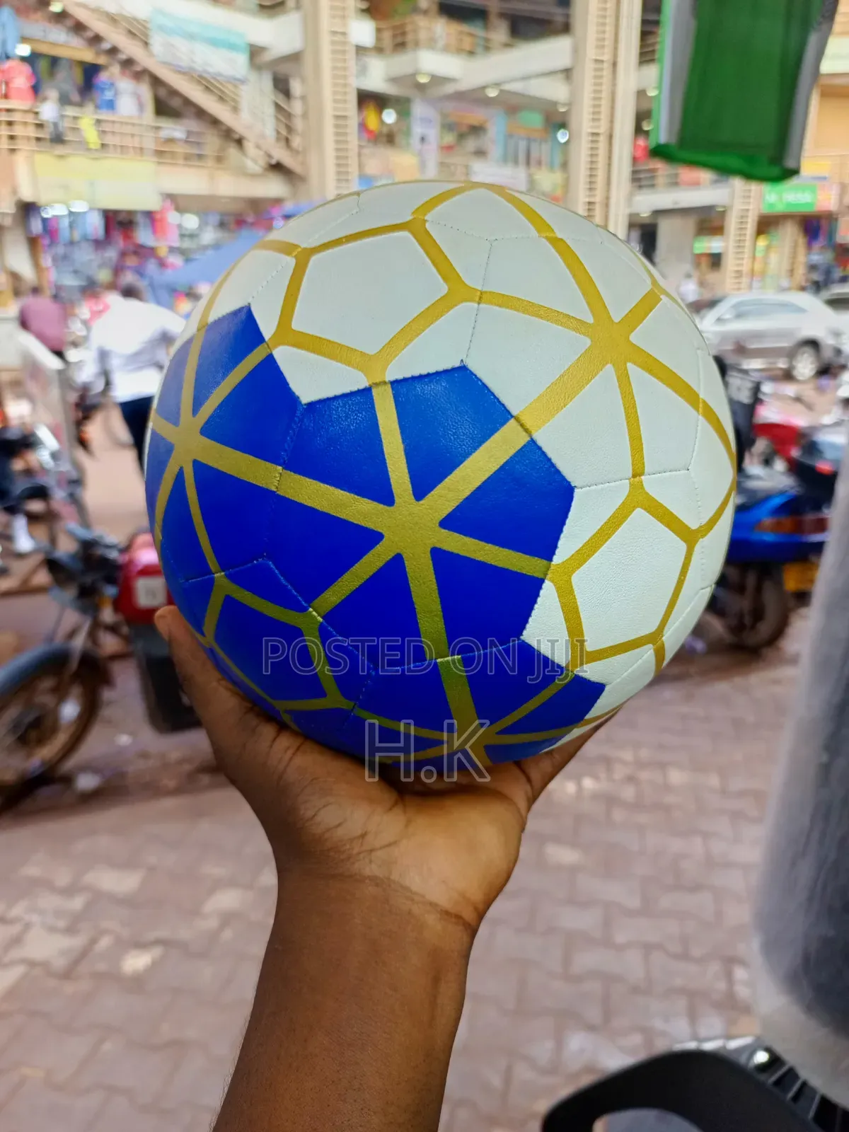 32-Panel Waterproof Ball