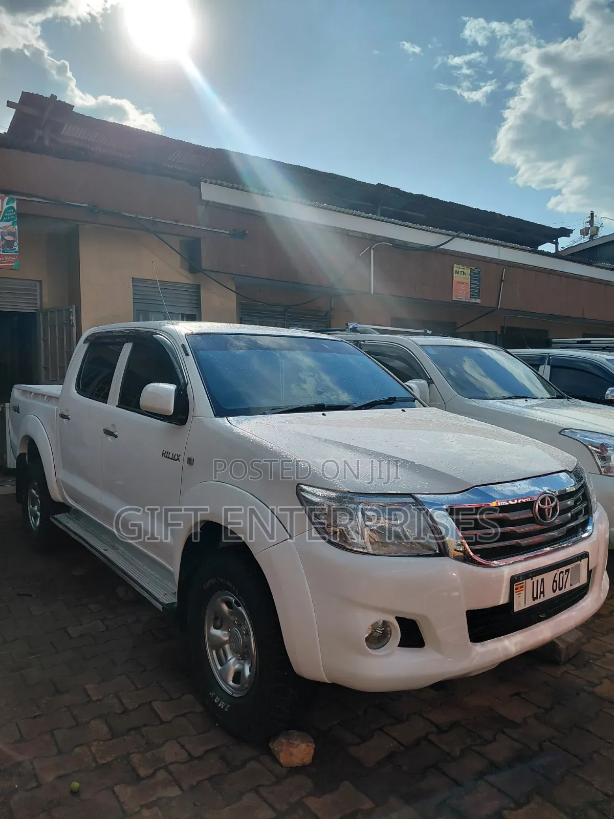 Toyota Hilux 2012 White