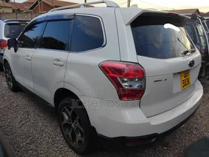 Subaru Forester 2016 White