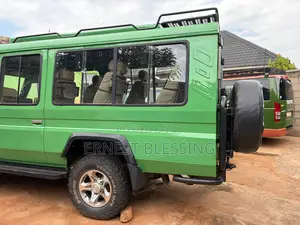 Toyota Land Cruiser 2009 Green