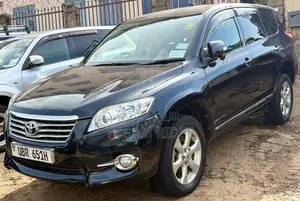 Toyota Vanguard 2012 Black