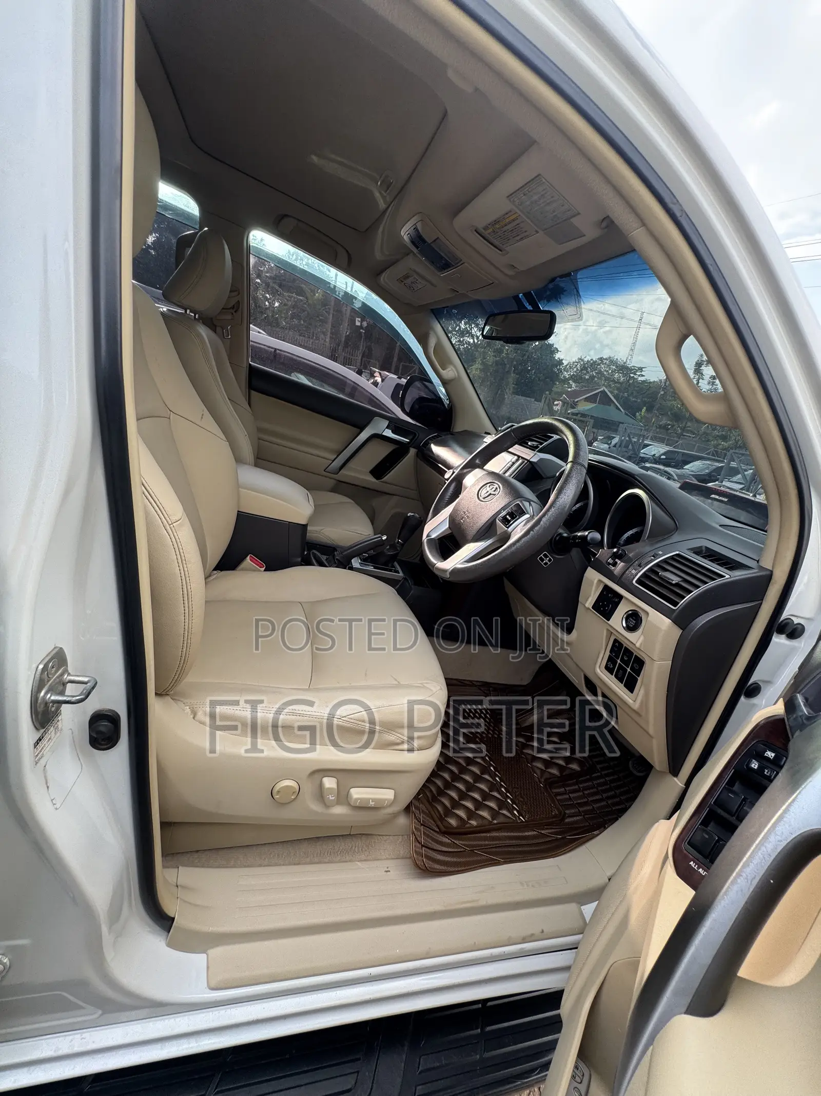 Toyota Land Cruiser Prado 2014 White