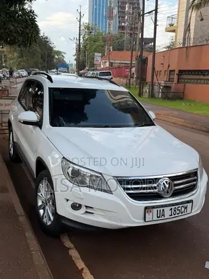Volkswagen Tiguan 2.0 S 2009 White