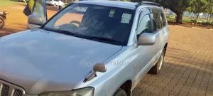 Toyota Kluger 2006 Silver