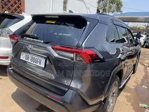 Toyota RAV4 2020 Gray