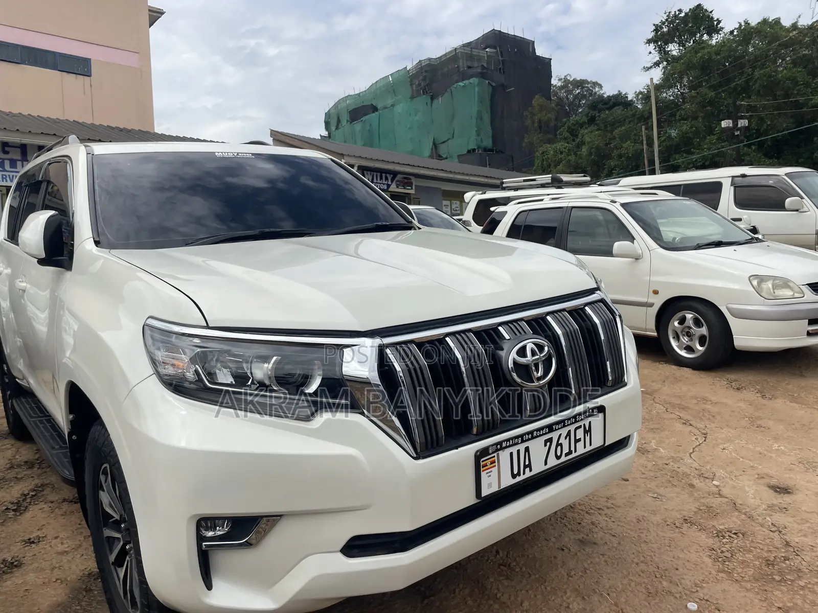 Toyota Land Cruiser Prado 2016 White