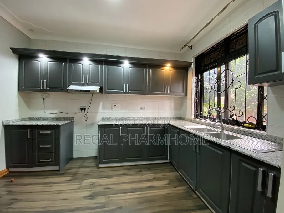 3bdrm Apartment in Munyonyo, Central Division for rent