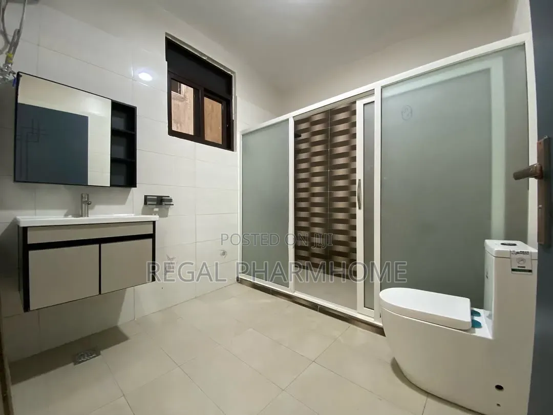 3bdrm Apartment in Munyonyo, Central Division for rent