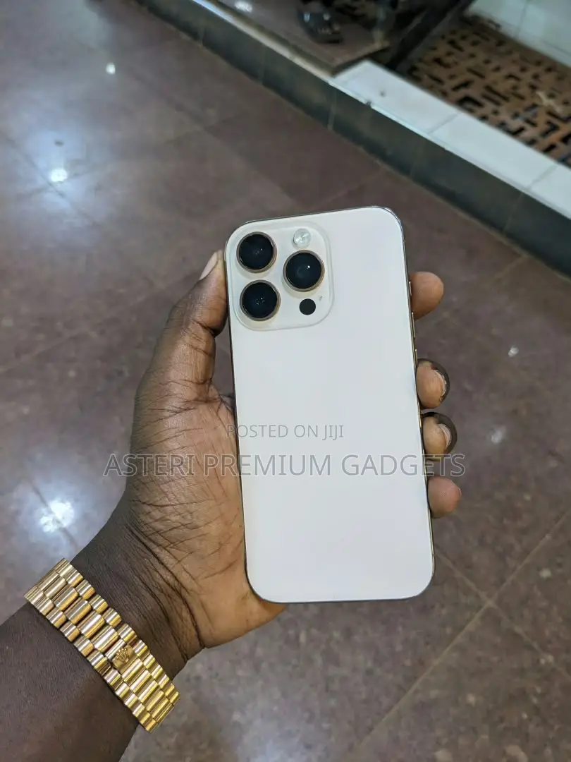 Apple iPhone 16 Pro 256 GB Gold