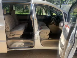 Toyota Alphard 2.4 Petrol AWD 2003 White