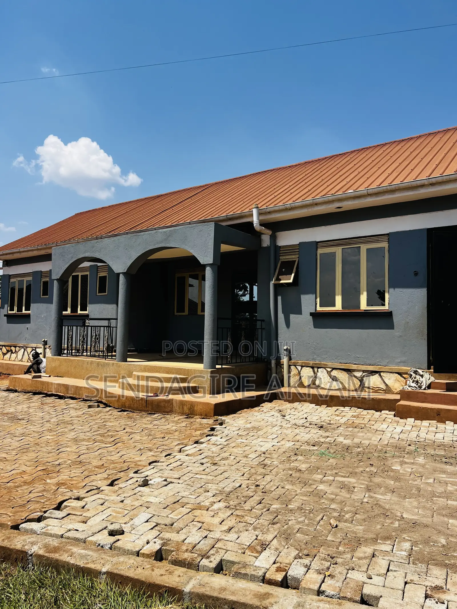 3bdrm Bungalow in Aggie Estate, Nangabo for rent