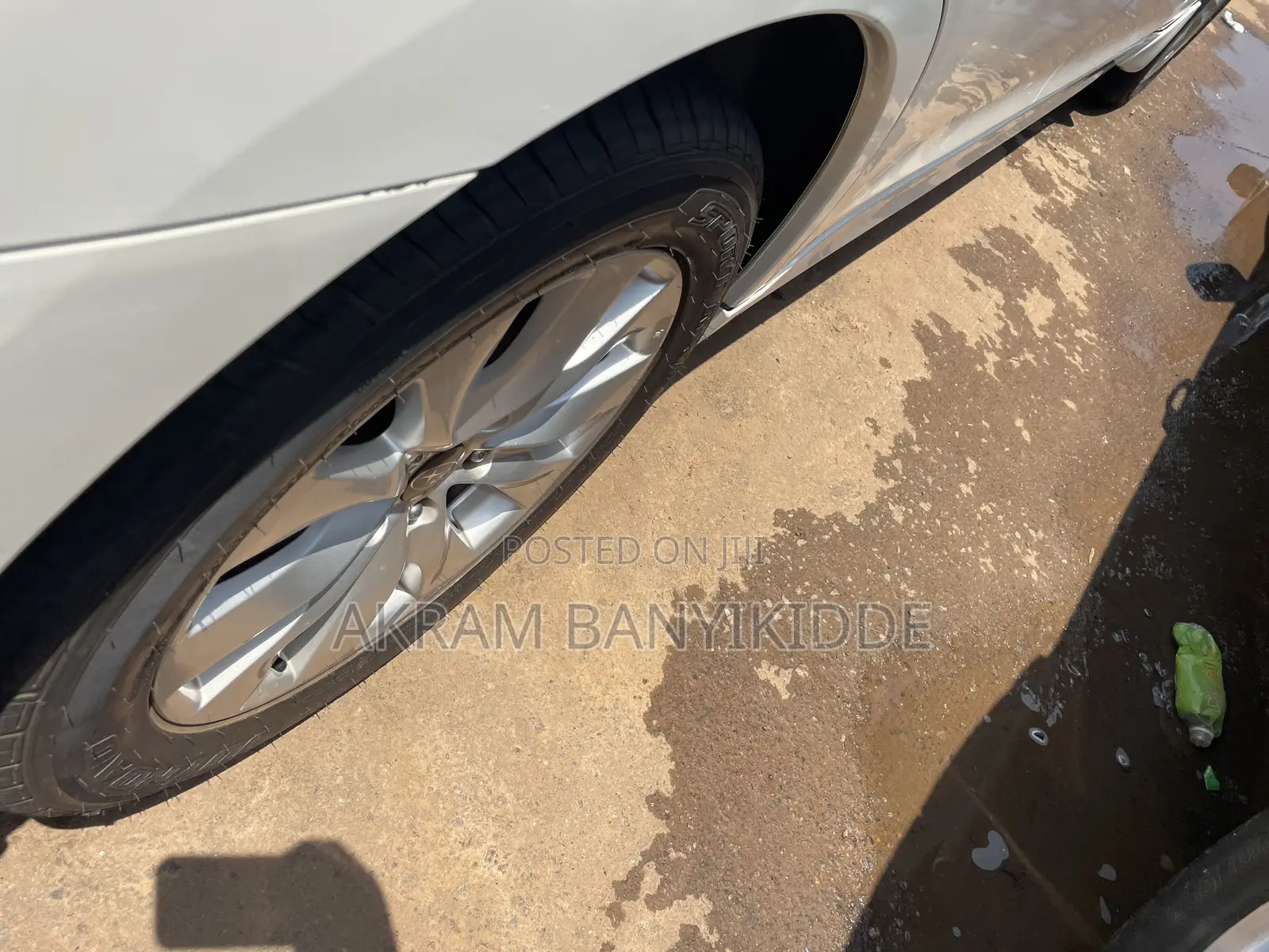 Subaru Legacy 2017 White