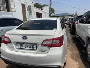 Subaru Legacy 2017 White