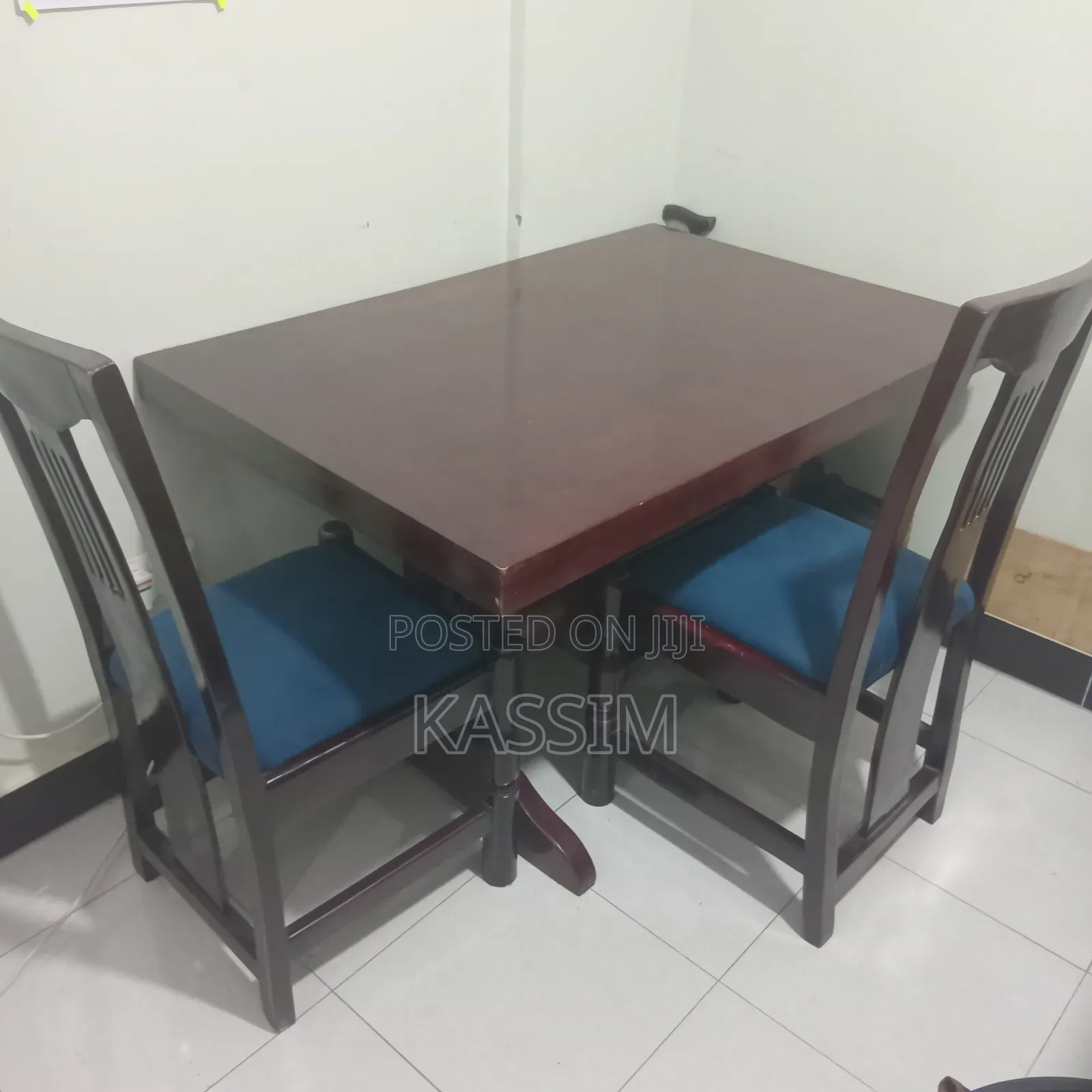 Dinning Table