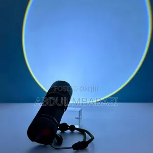 Zoomable Powerbank Waterproof Long Range Torch