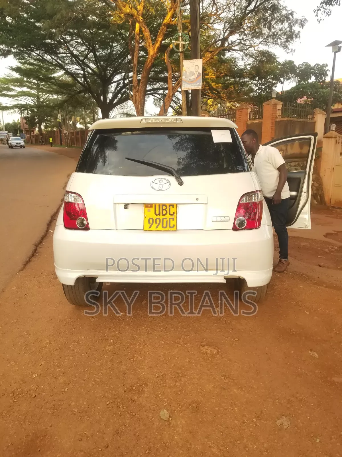 Toyota IST 2006 White