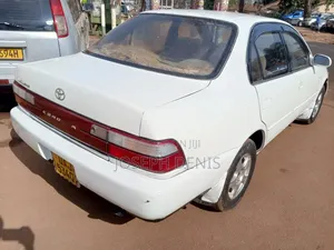 Toyota Corona 1991 White