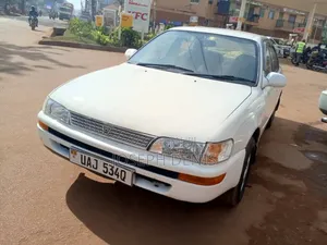 Toyota Corona 1991 White