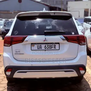 Mitsubishi Outlander 2018 White