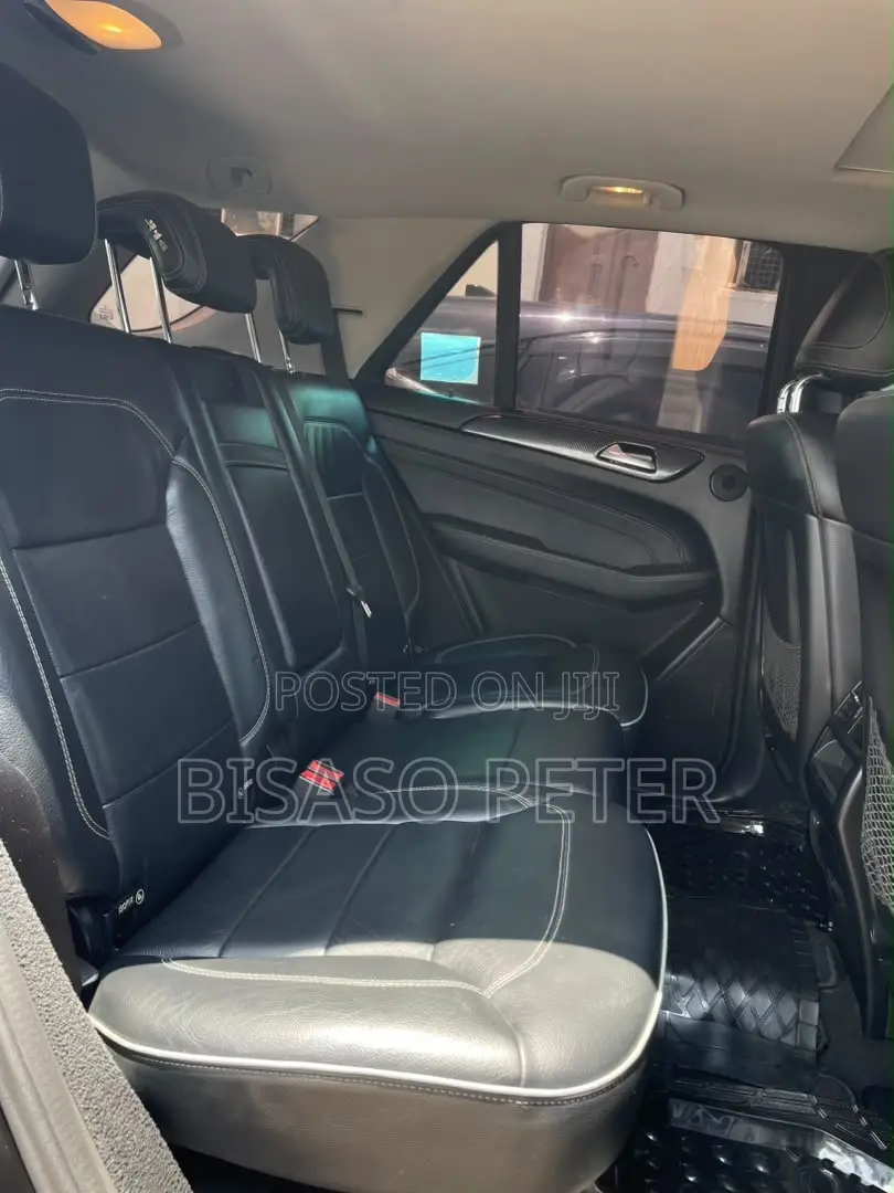 Mercedes-Benz M Class ML350 4dr SUV (3.5L 6cyl 7A) 2014 Black