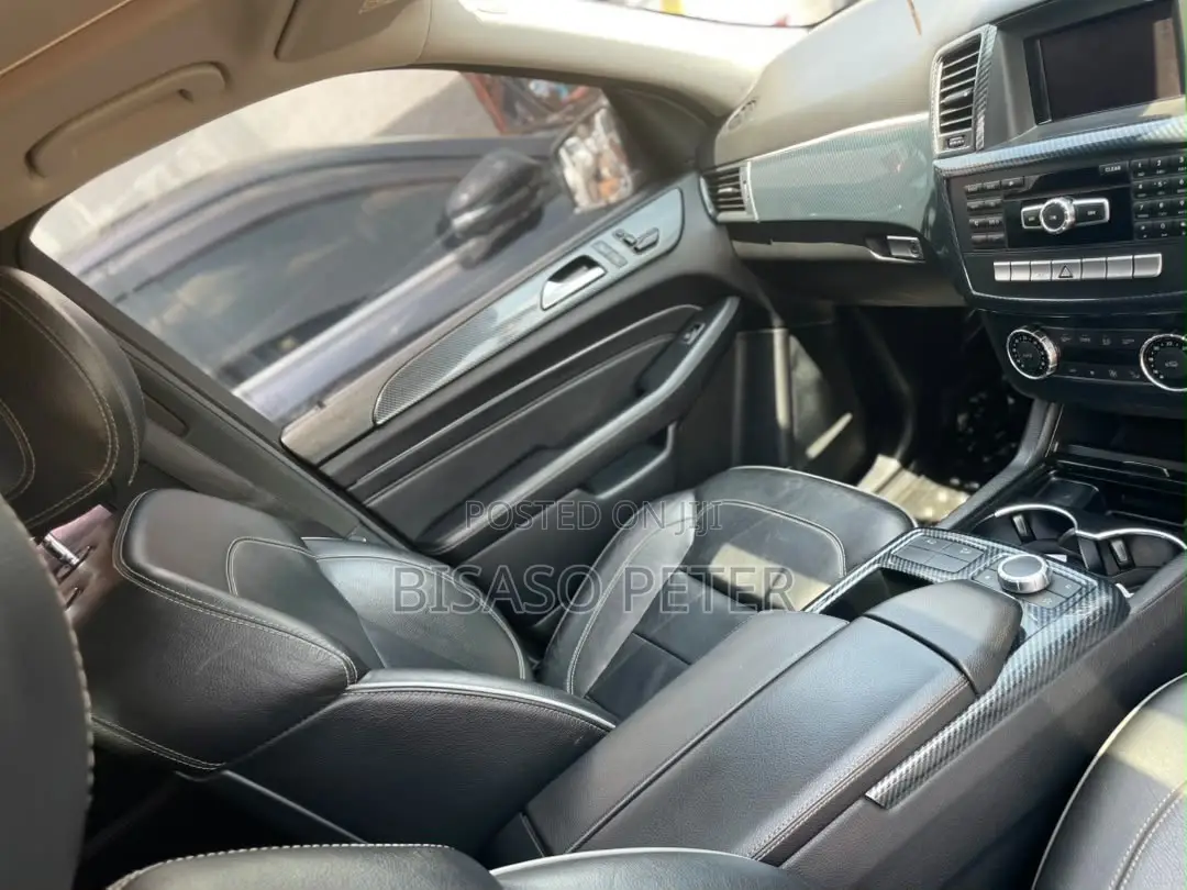 Mercedes-Benz M Class ML350 4dr SUV (3.5L 6cyl 7A) 2014 Black