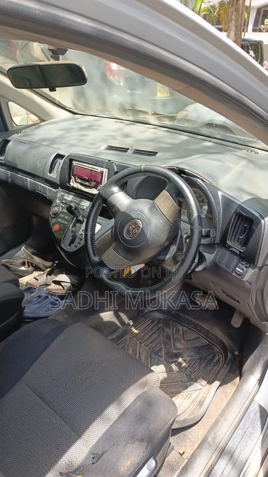 Toyota Wish 2004 Silver