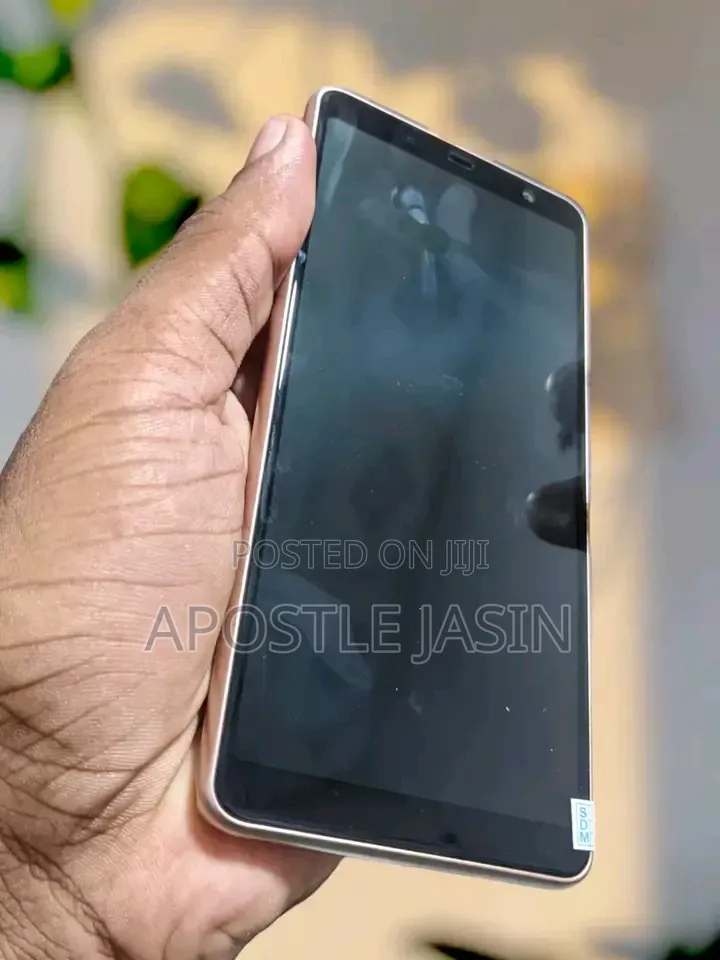 Fujitsu Arrows Be4 32 GB Gray