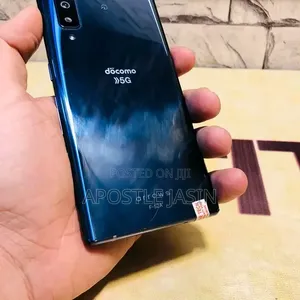 Fujitsu Arrows NX9 F-52A 128 GB Blue