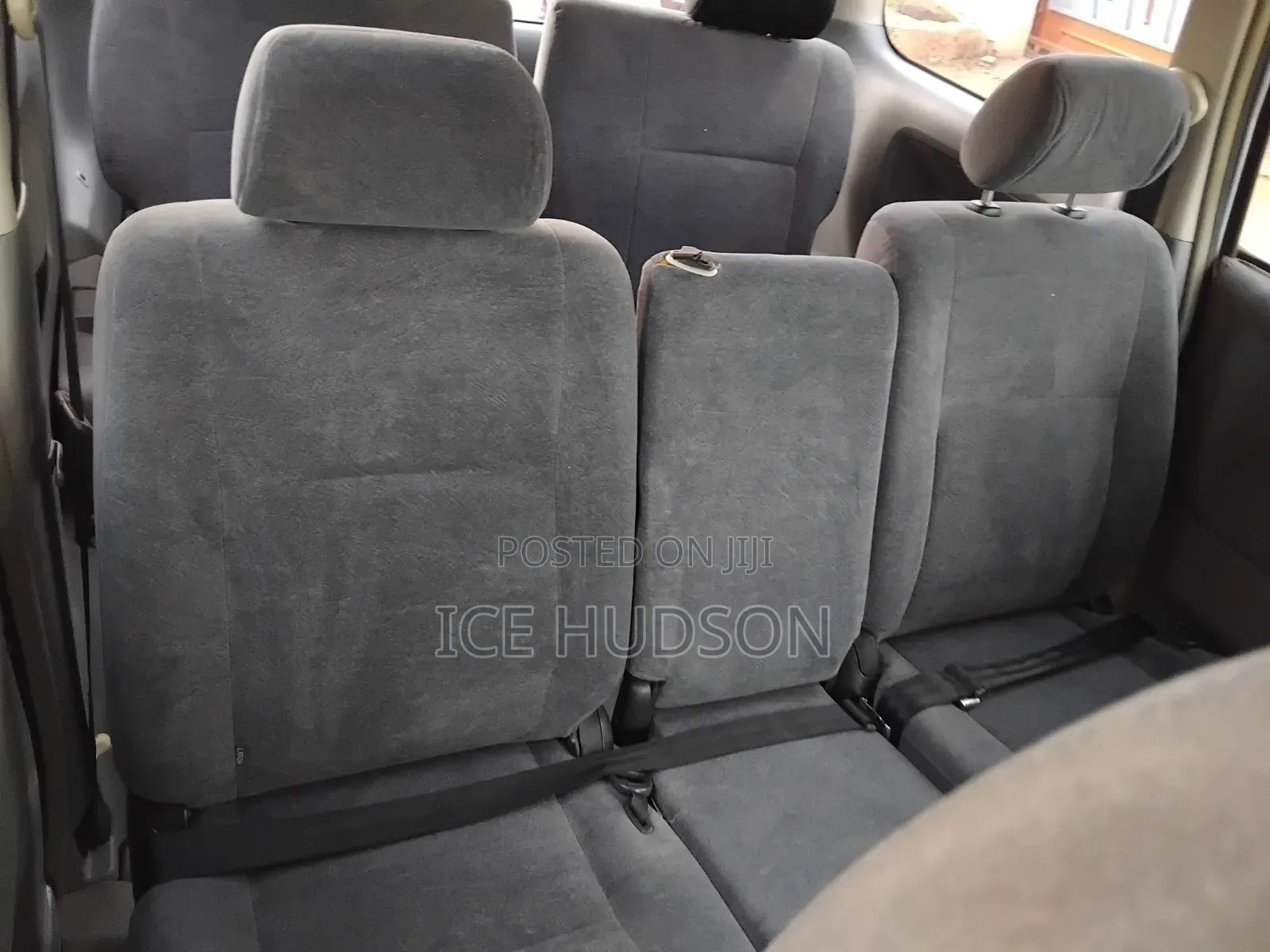 Toyota Noah 2007 Gray