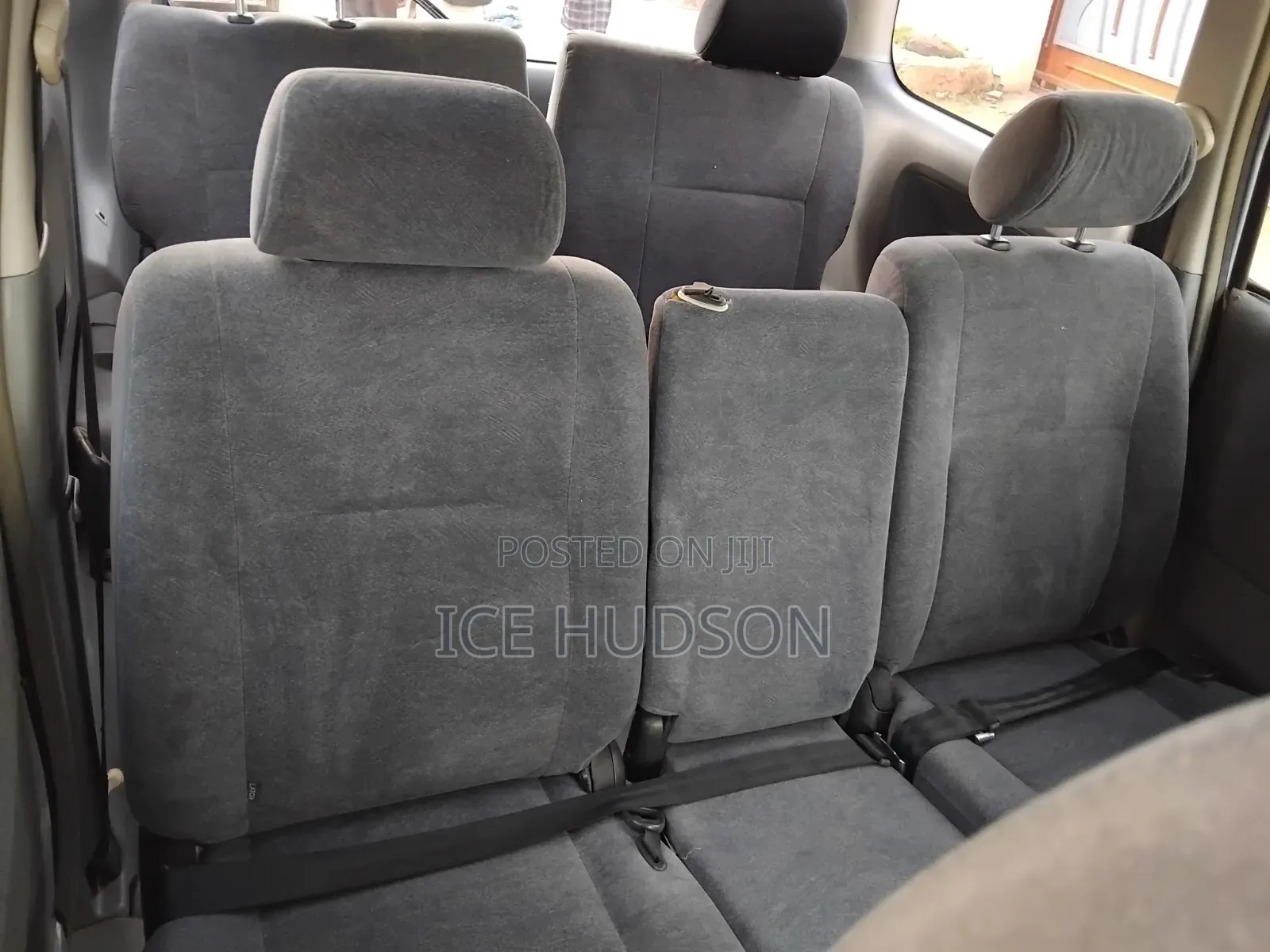 Toyota Noah 2007 Gray