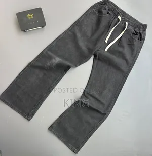 Men's Dark-Wash/Black Vintage Straight-Fit and Baggy Denim Jeans