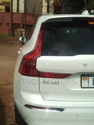 Volvo XC60 2019 White