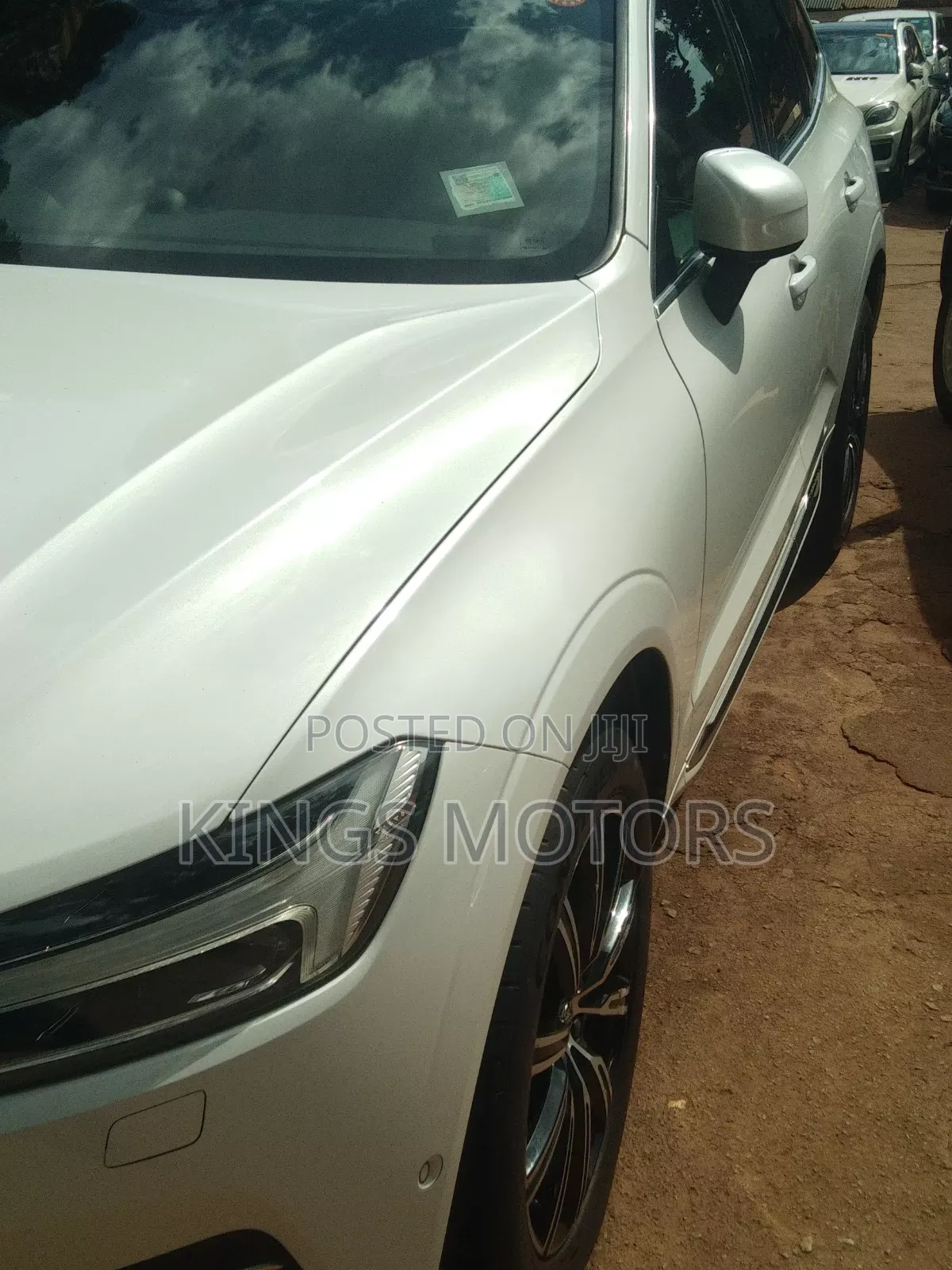 Volvo XC60 2019 White