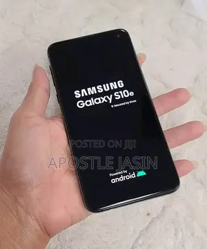 Samsung Galaxy S10e 128 GB White