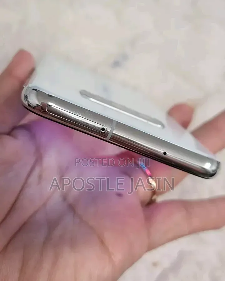 Samsung Galaxy S10e 128 GB White