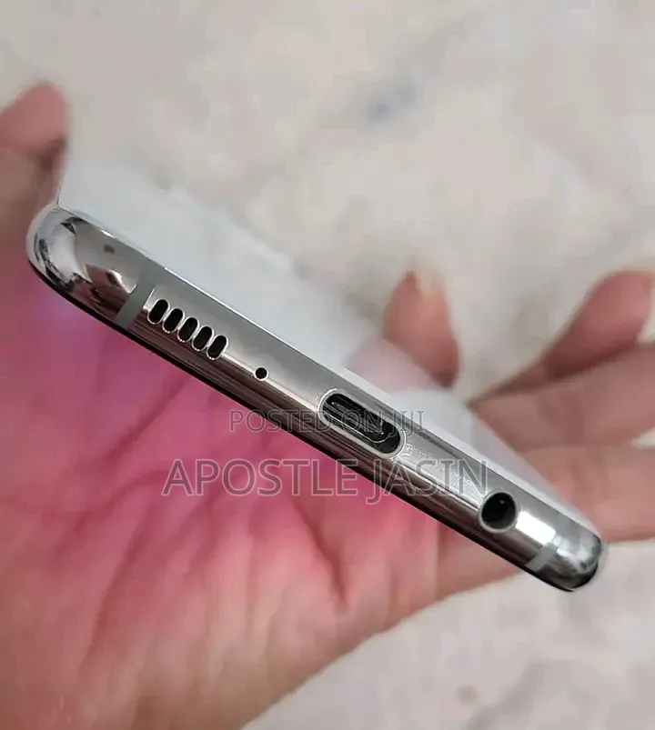 Samsung Galaxy S10e 128 GB White