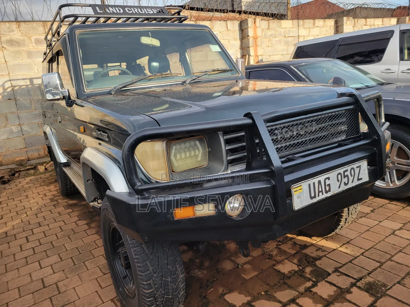 Toyota Land Cruiser 90 1996 Green